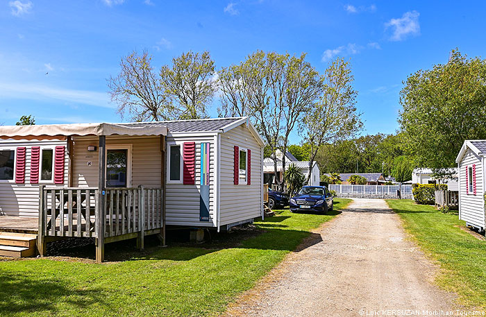 camping-sarzeau-les-mouettes-mobil-home-famille