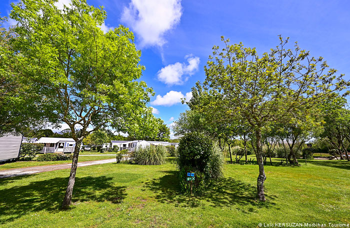 camping-sarzeau-les-mouettes-tente-caravane-morbihan