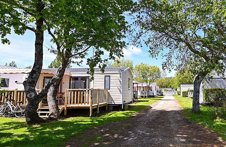 mobil-home-camping-sarzeau-les-mouettes-bord-de-mer